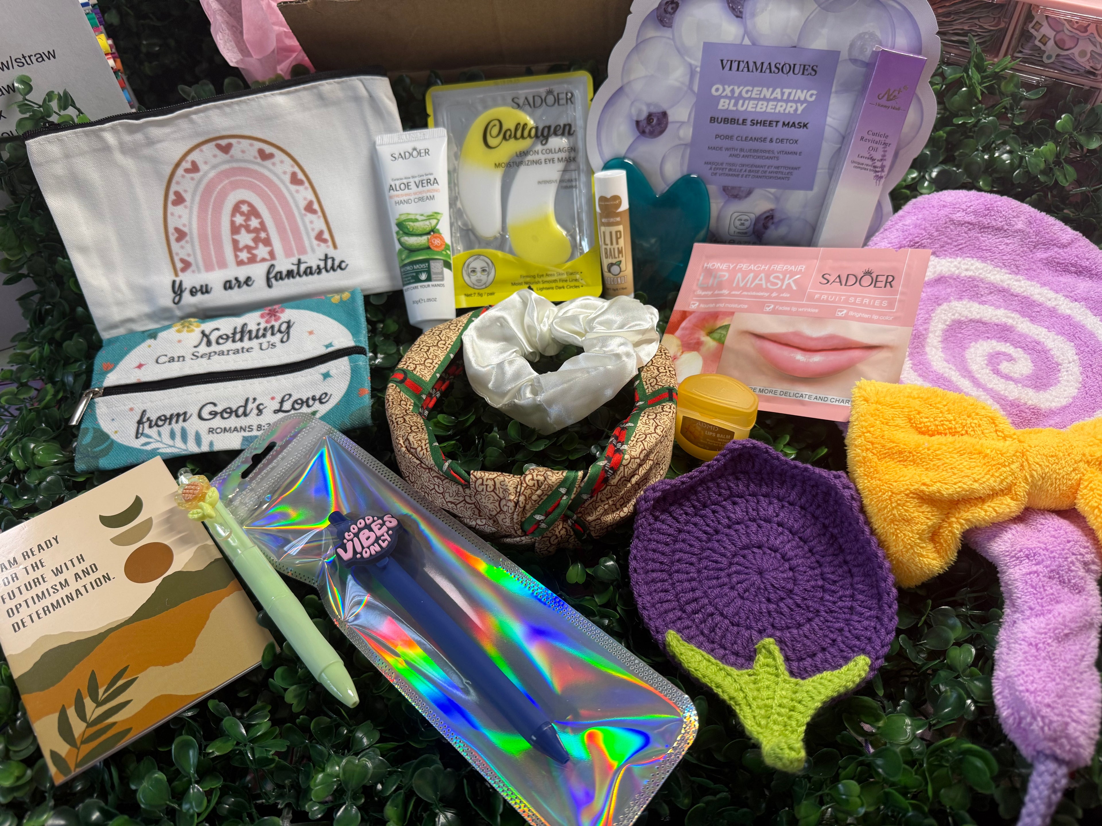 Royal Mini Self-Care Mystery Box